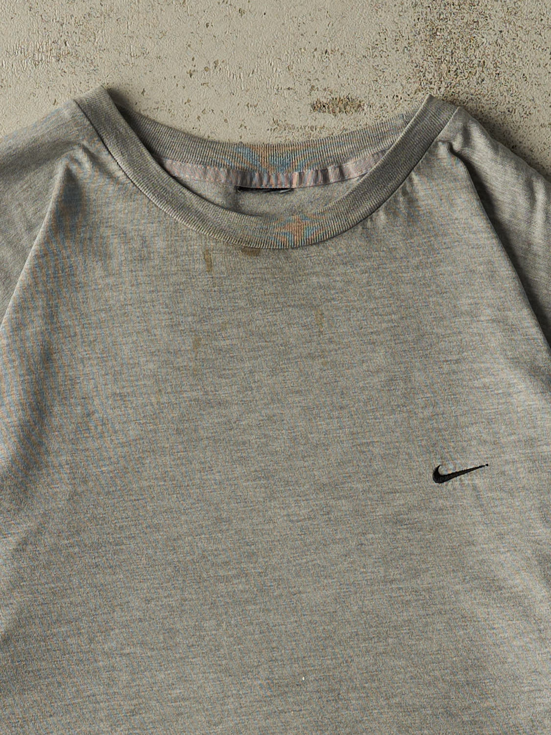 Vintage 90s Grey Nike Embroidered Swoosh Tee (XL)