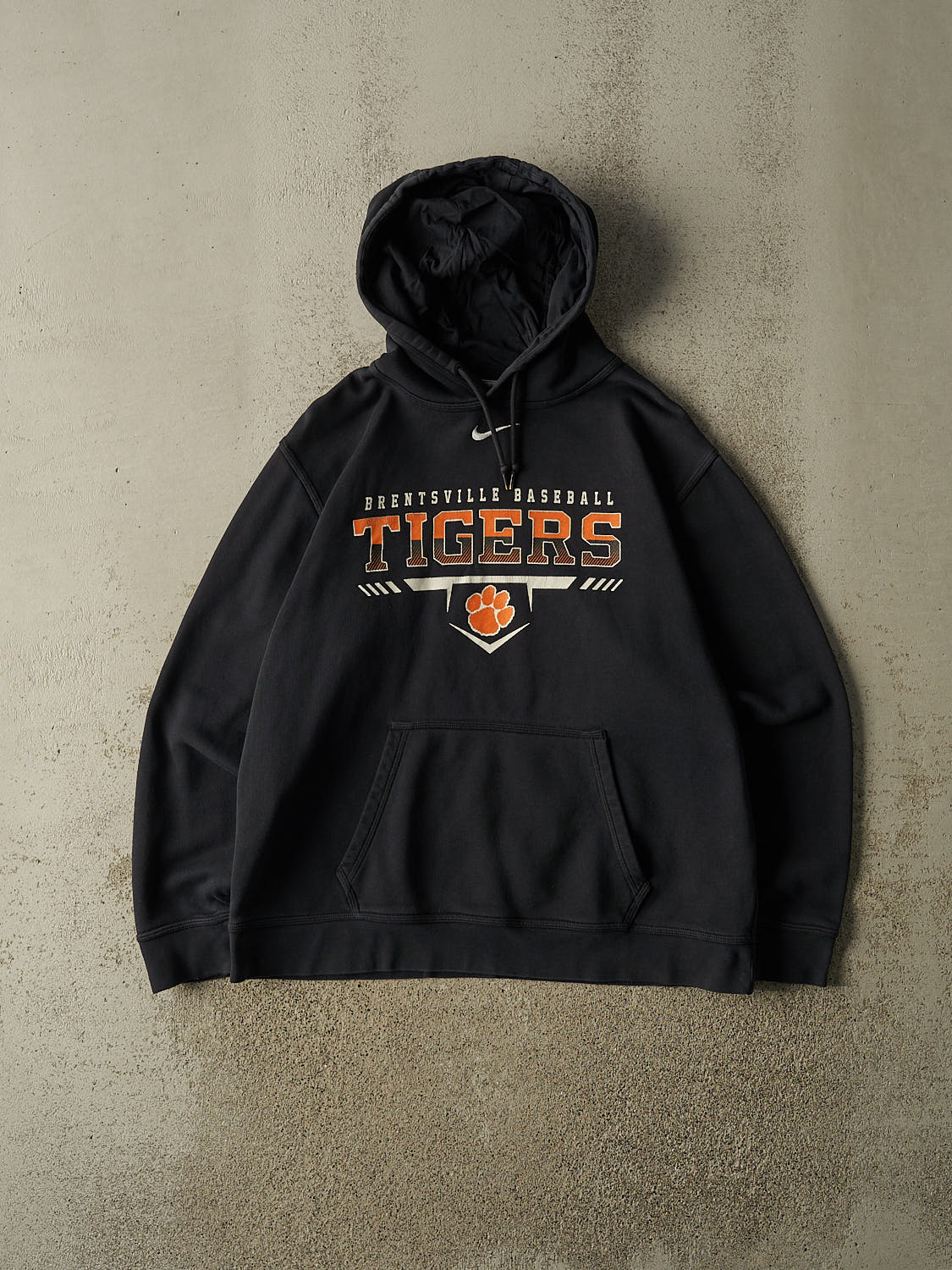 Vintage Y2K Black Nike Middle Swoosh Brentsville Tigers Hoodie (M/L)