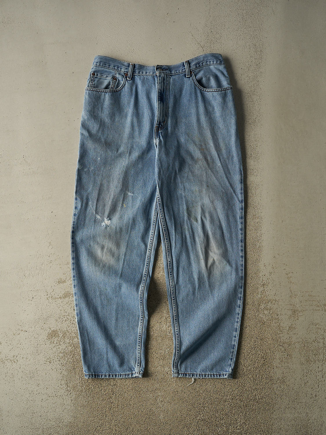 Vintage 90s Mid Wash Levi's 560 Jeans (37x33)