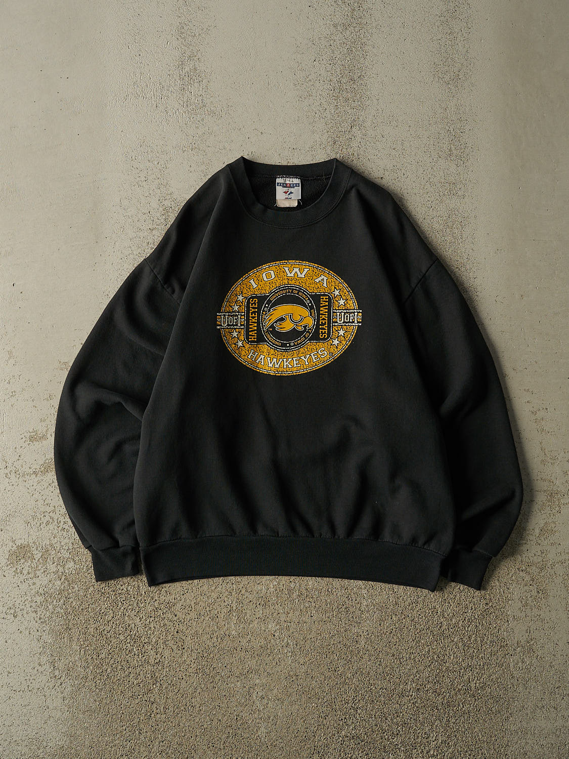 Vintage 90s Black University of Iowa Hawkeyes Crewneck (M/L)