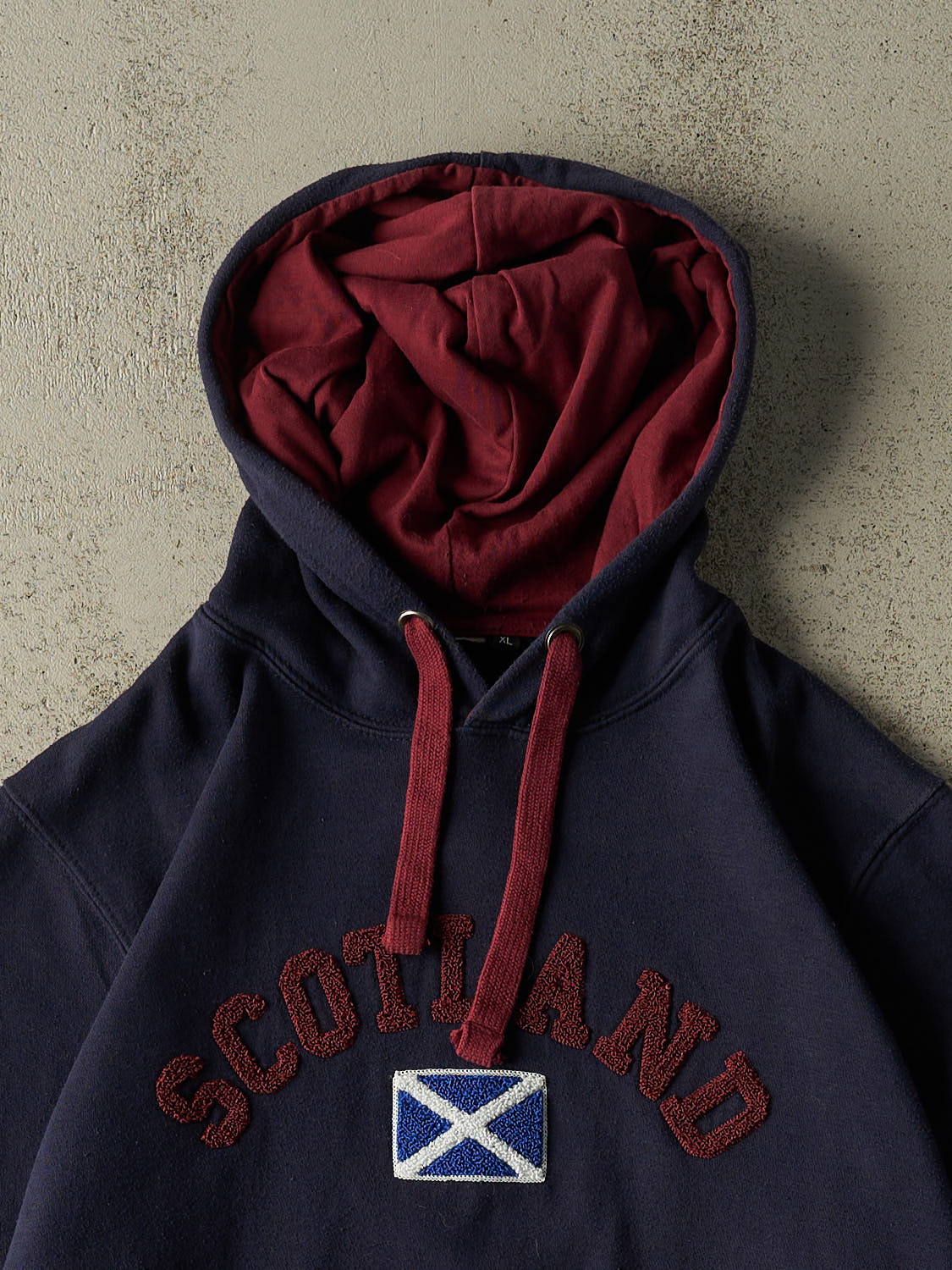 Vintage Y2K Navy Blue Scotland Embroidered Hoodie (L)