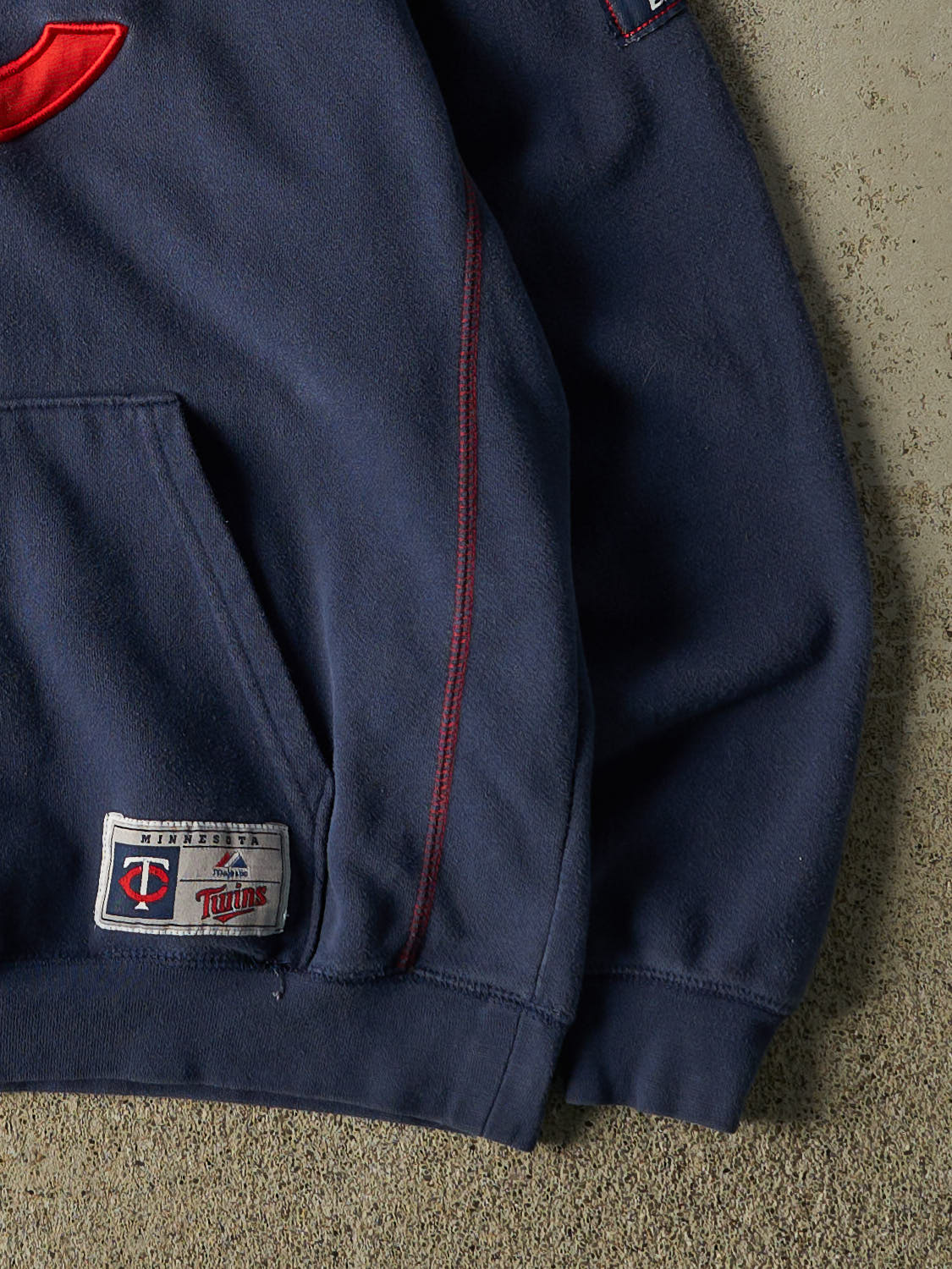 Vintage Y2K Navy Blue Minnesota Twins Embroidered Hoodie (M/L)