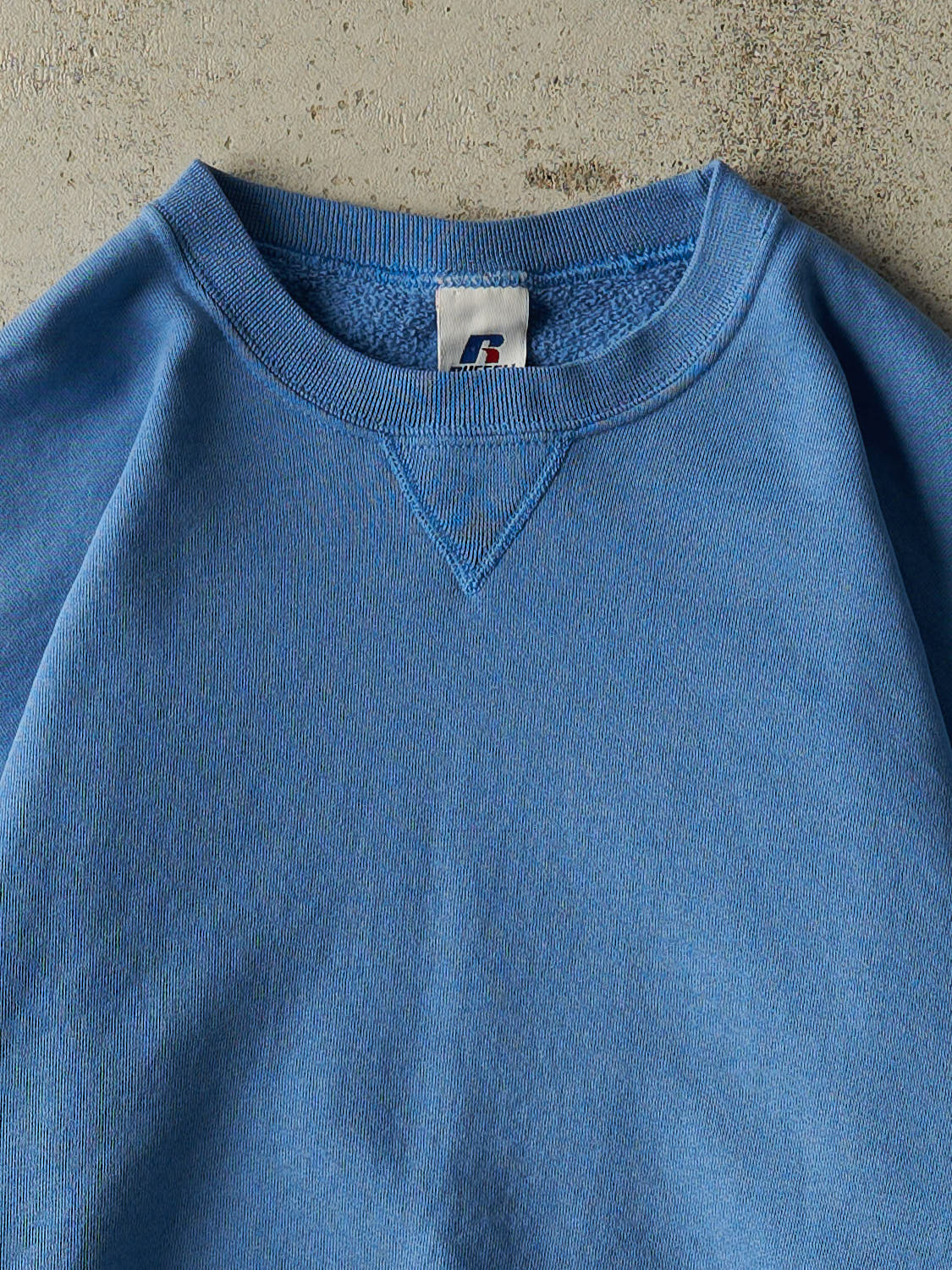 Vintage Y2K Blue Russell Athletic Blank Crewneck (L/XL)