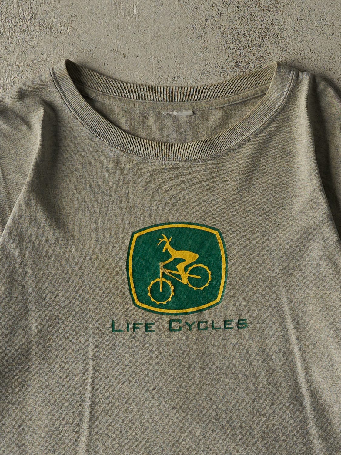 Vintage 90s Grey "Life Cycles" John Deere Spoof Tee (L)