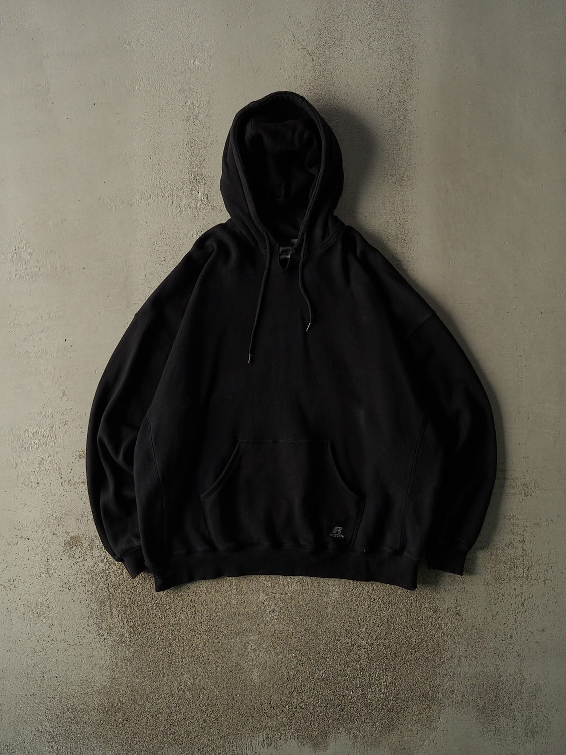 Vintage Y2K Black Russell Athletic Hoodie (XXL/XXXL)