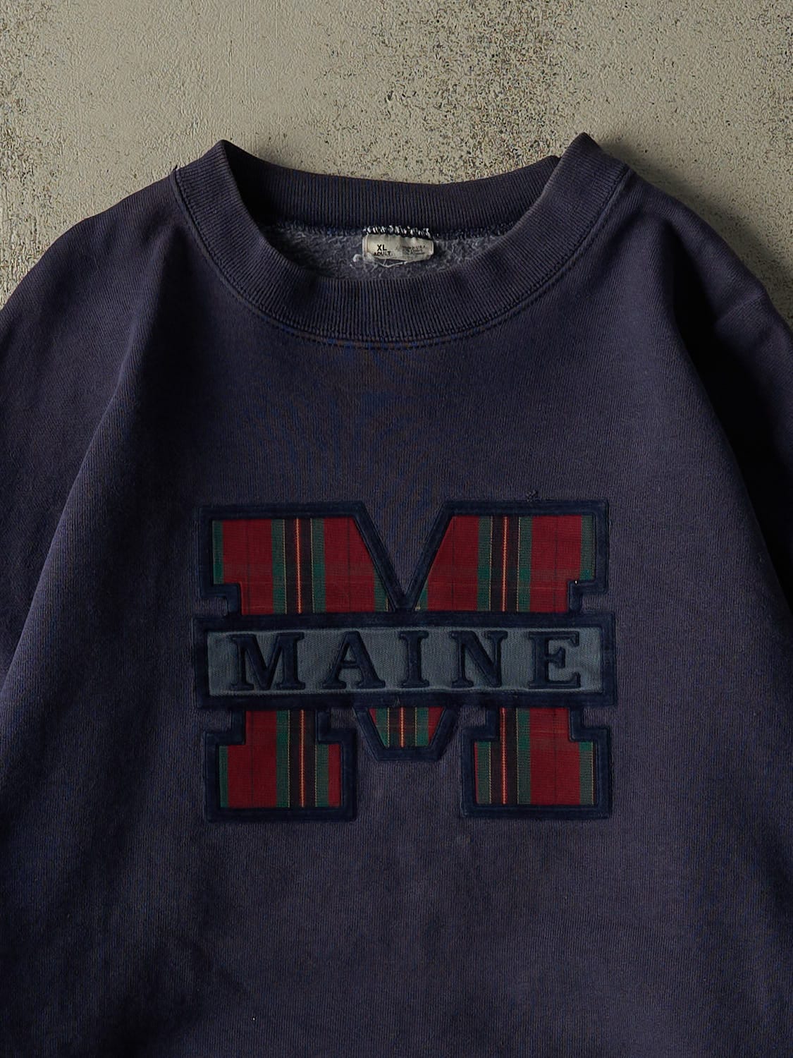 Vintage 80s Sun Faded Navy Maine Embroidered Crewneck (XL)