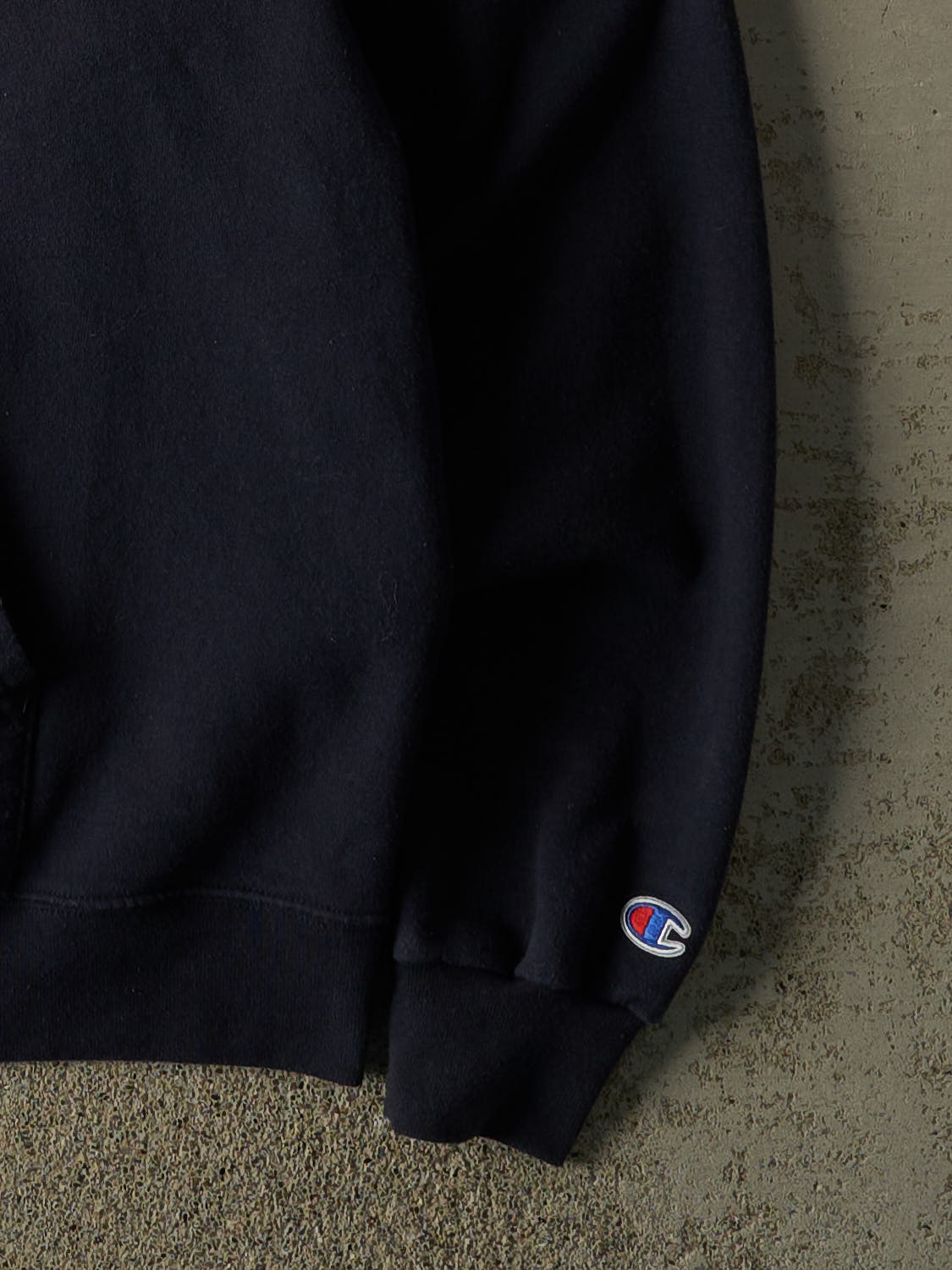 Vintage 90s Navy Blue Endicott Embroidered Hoodie (M)