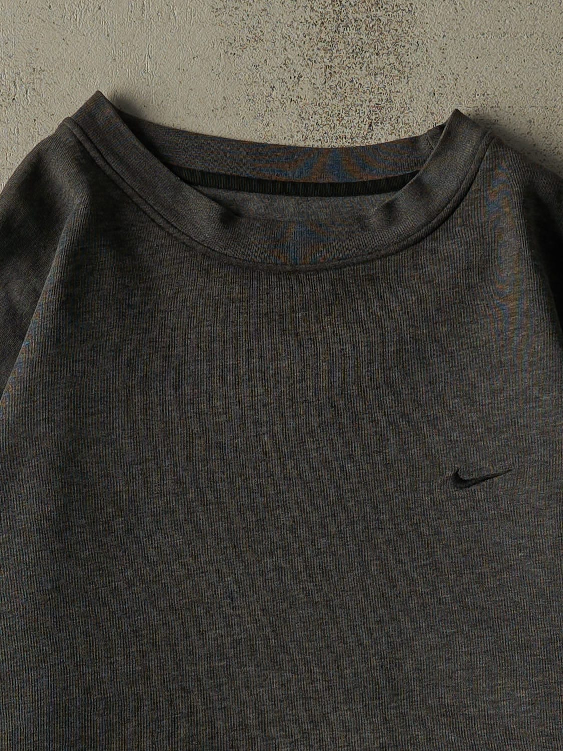 Vintage Y2K Charcoal Grey Nike Swoosh Crewneck (L/XL)