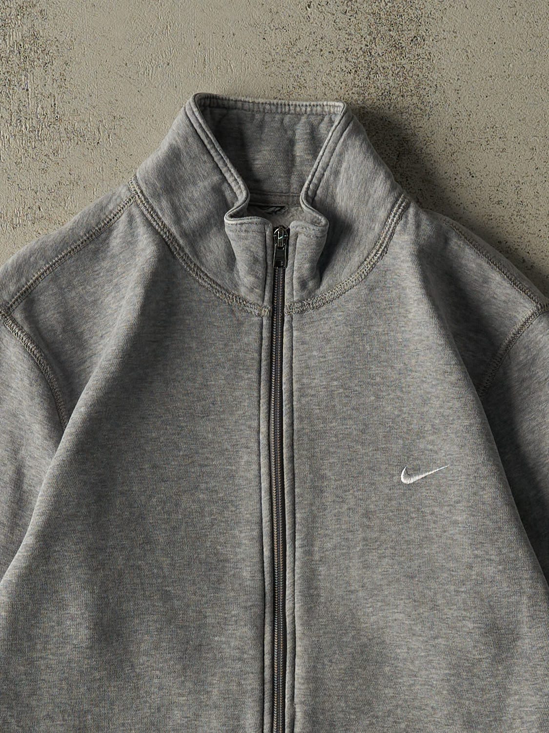 Vintage Y2K Grey Nike Swoosh Zip Up Sweater (S/M)