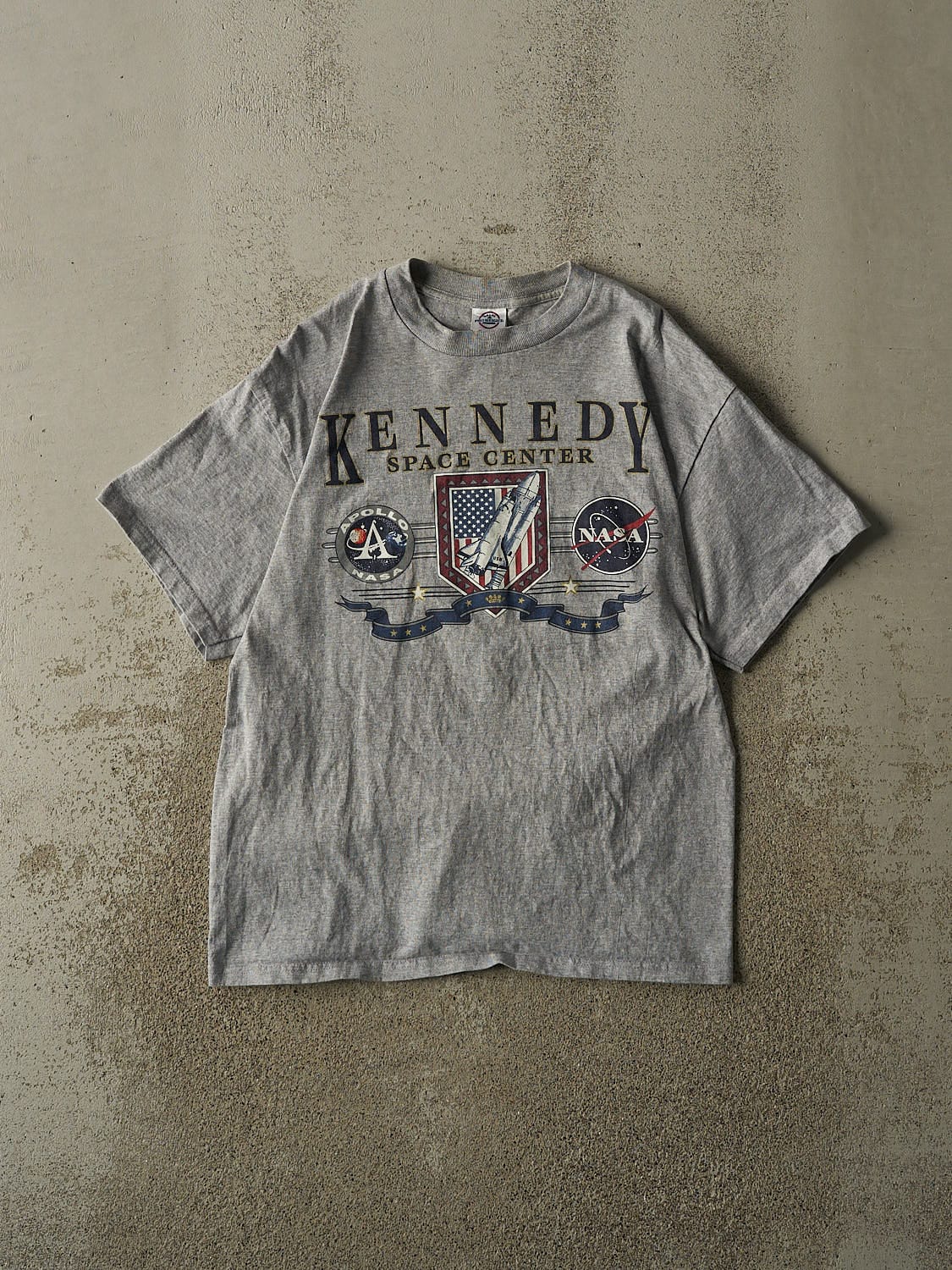 Vintage Y2K Grey Kennedy Space Centre Tee (S/M)