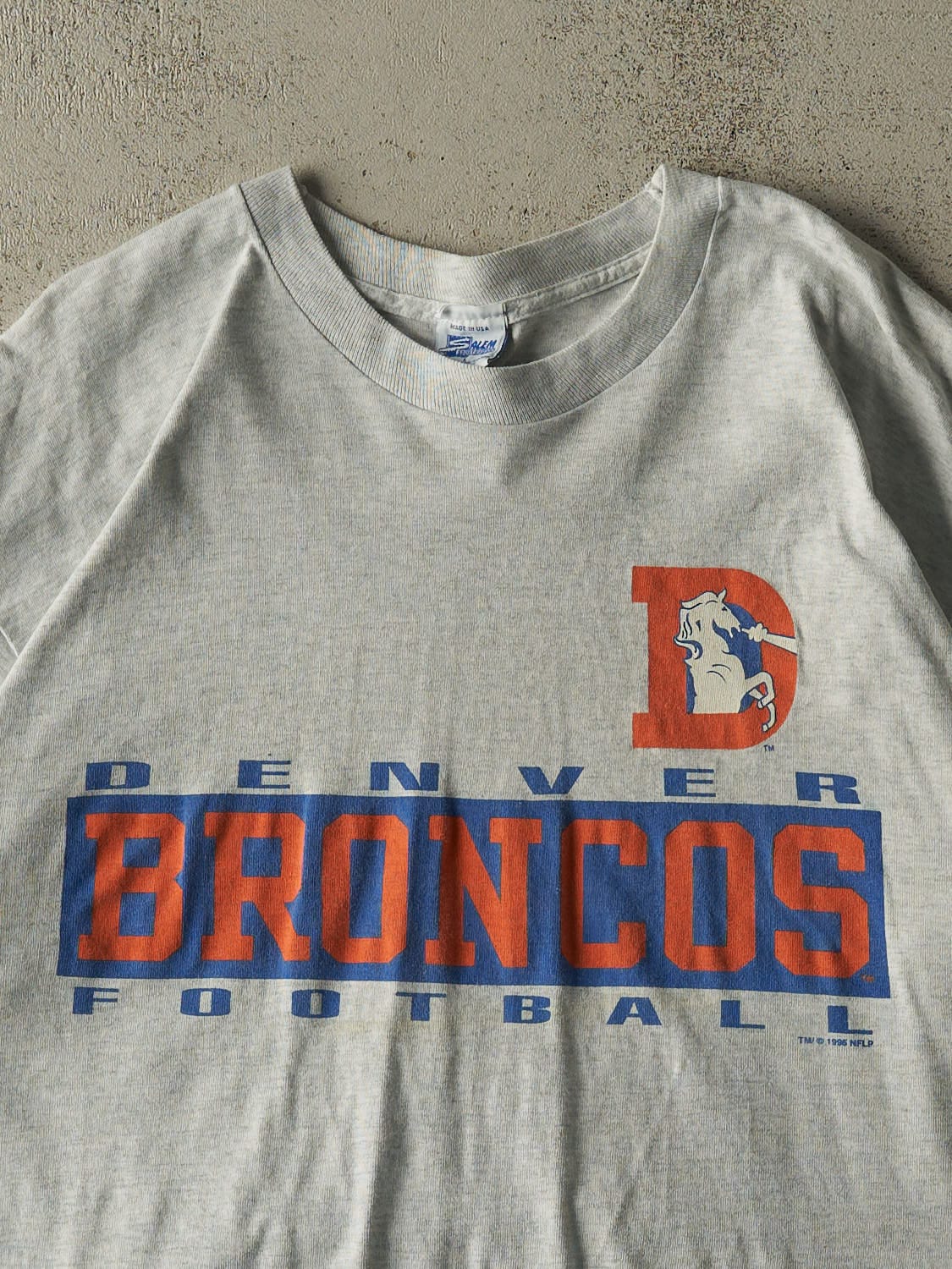 Vintage 95' Heather Grey Denver Broncos Single Stitch Tee (XL/XXL)