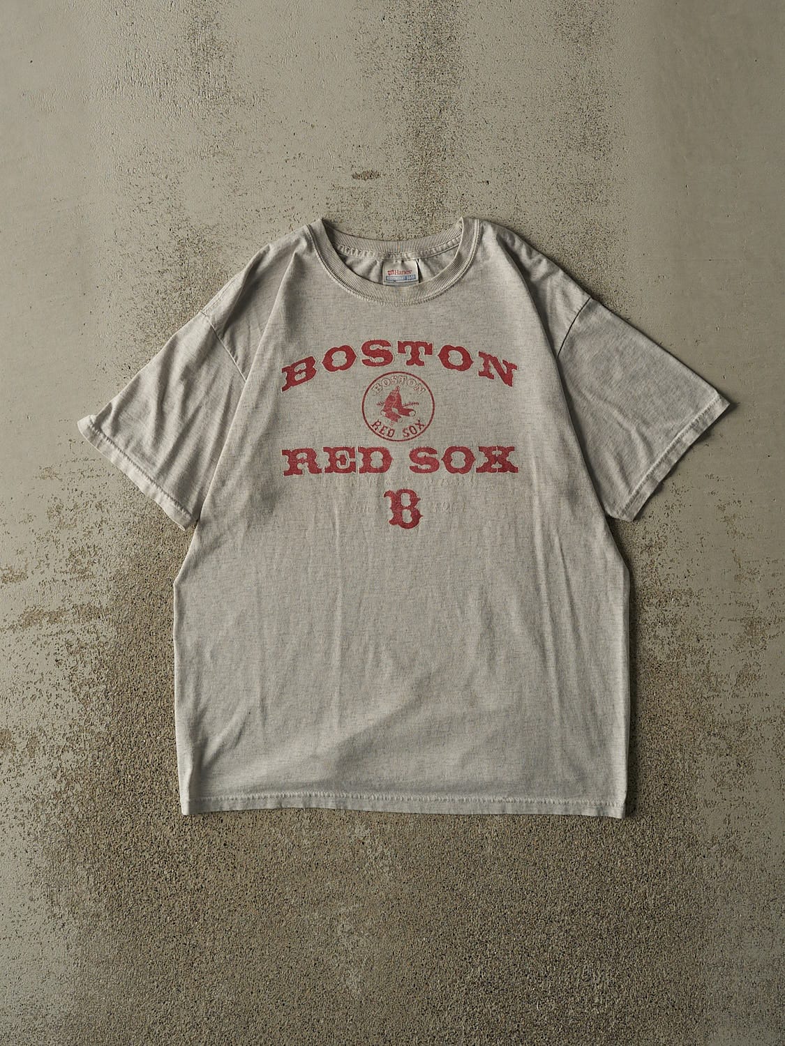 Vintage Y2K Grey Boston Red Sox Tee (M)