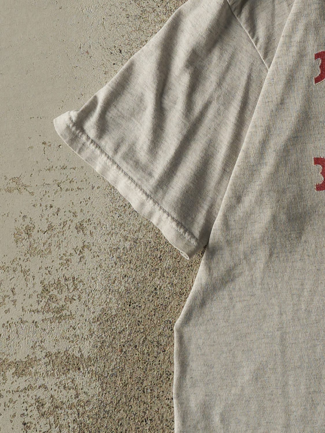 Vintage Y2K Grey Boston Red Sox Tee (M)