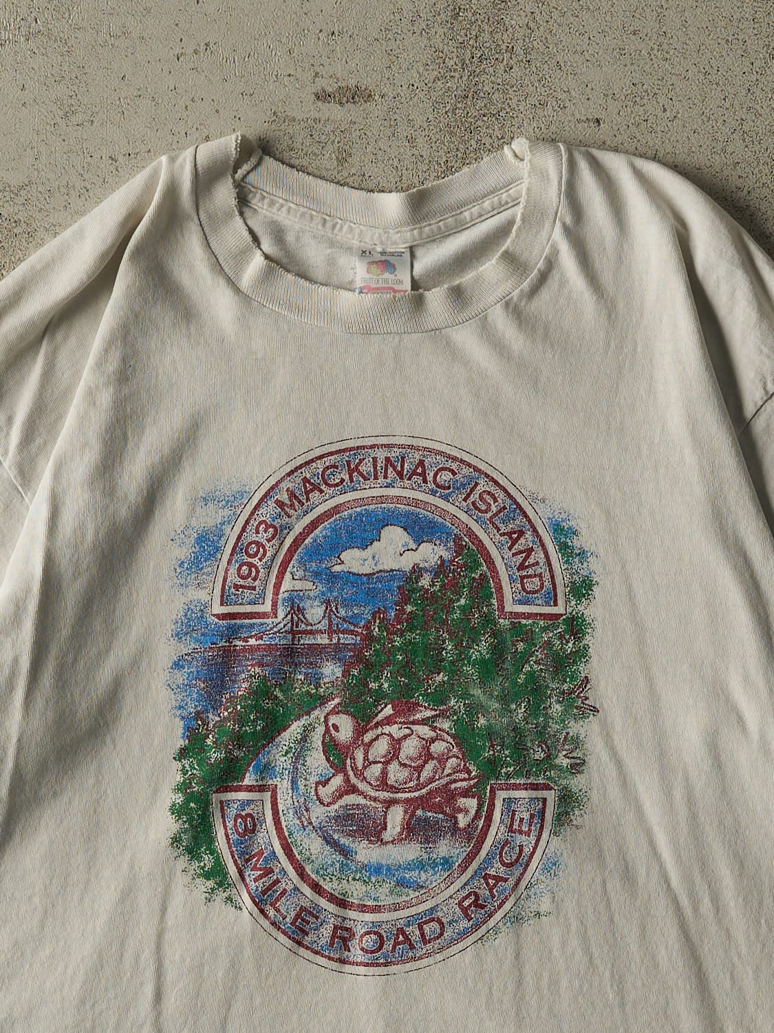 Vintage 90s Beige Mackinac Island 8 Mile Road Race Single Stitch Tee (XL)