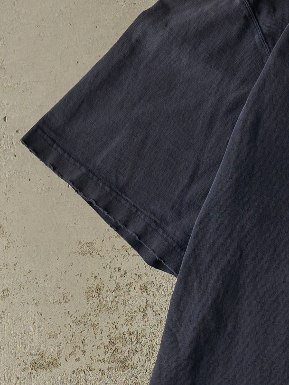 Vintage Y2K Sun Faded Navy Carhartt Ghost Pocket Tee (XXL)