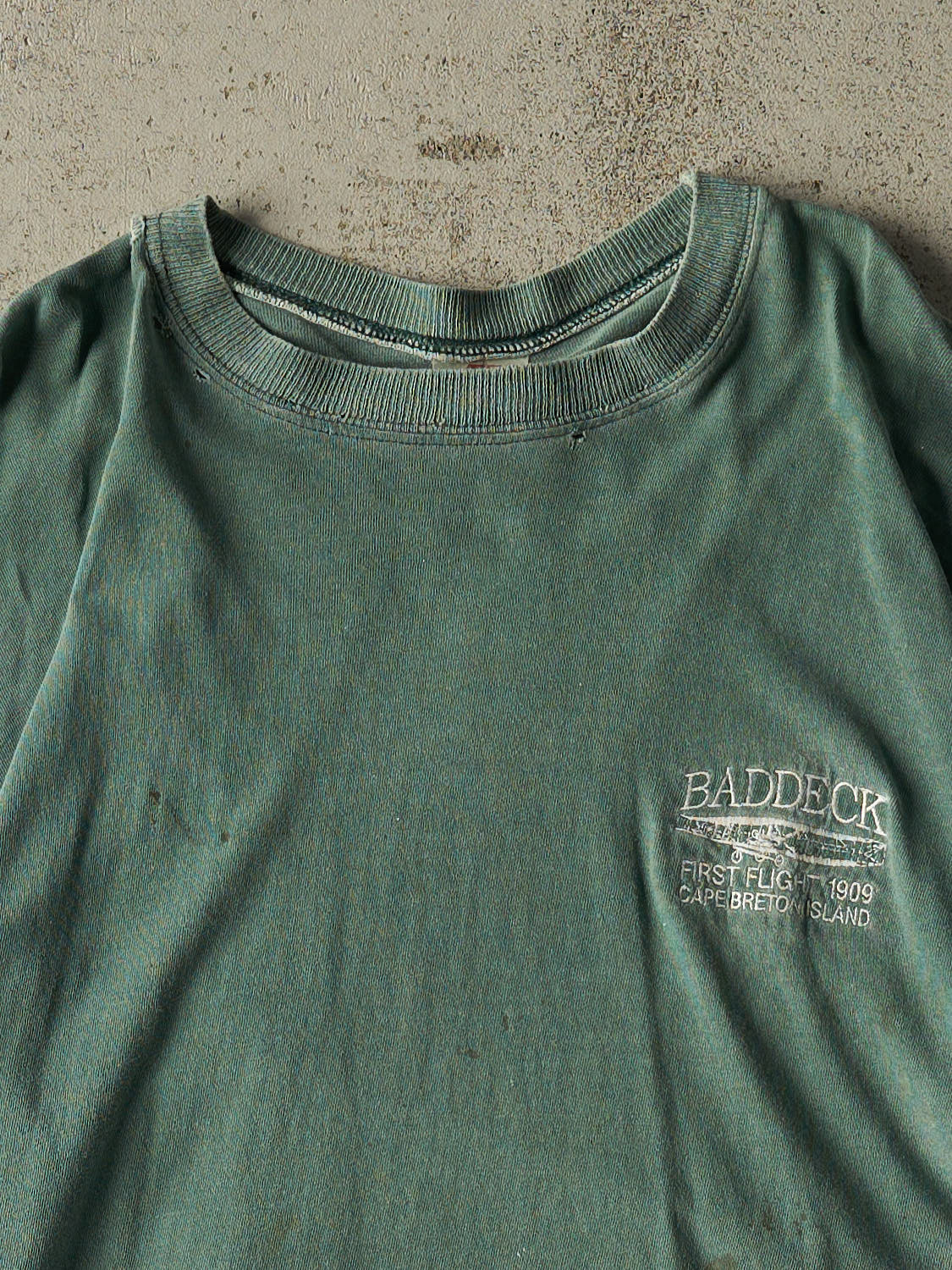 Vintage 90s Sun Faded Green Baddeck Cape Breton Island Single Stitch Tee (XL/XXL)