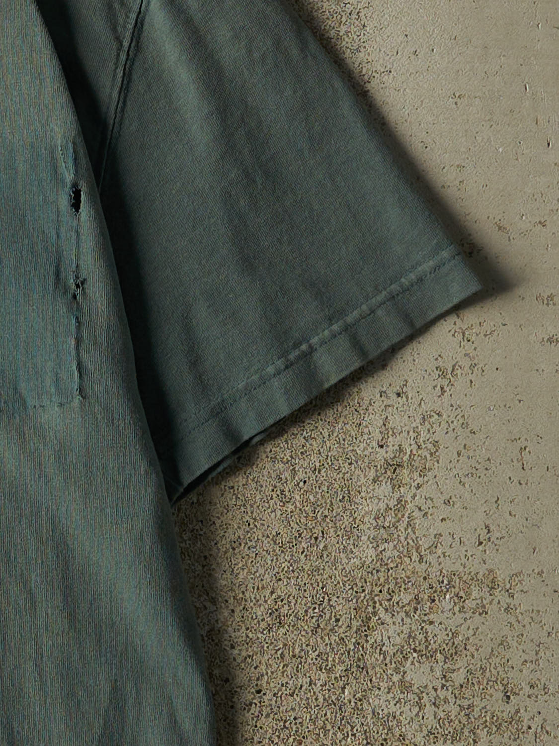 Vintage Y2K Sun Faded Green Ghost Pocket Tee (L)