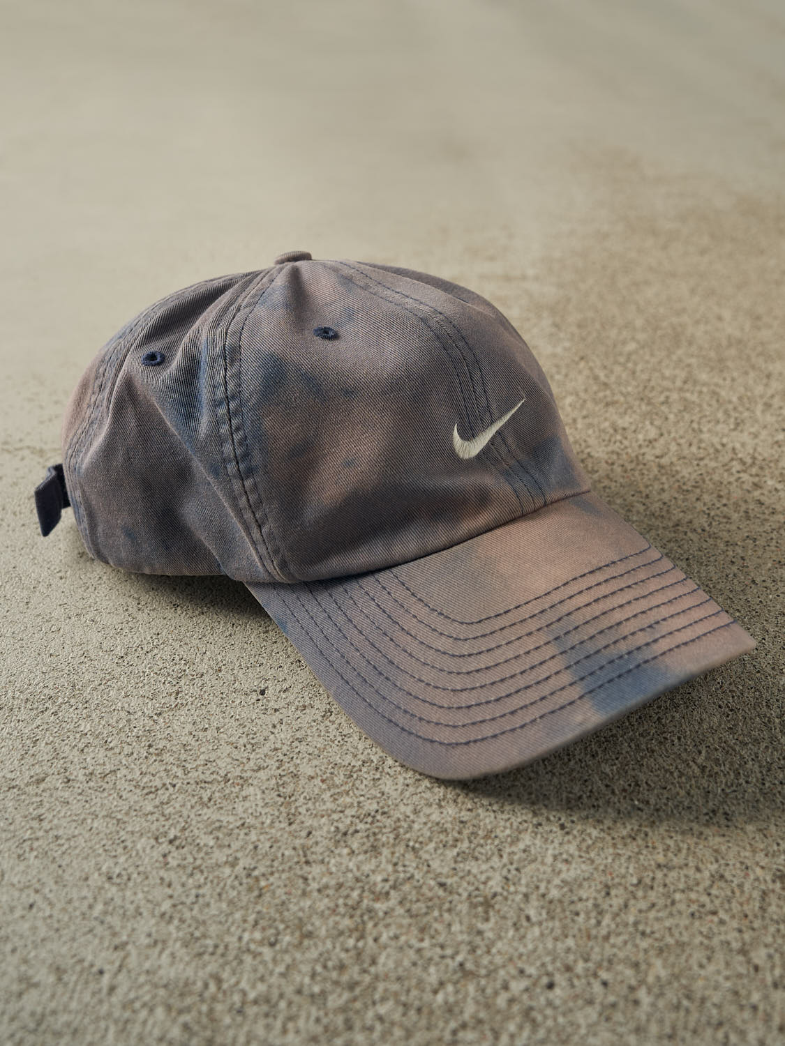Vintage Y2K Sun Faded Blue Nike Strapback Hat (O/S)
