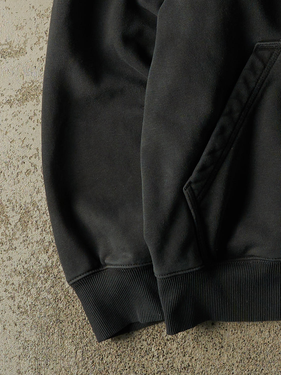 Vintage Y2K Faded Black Carhartt Zip Up Hoodie (XL/XXL)