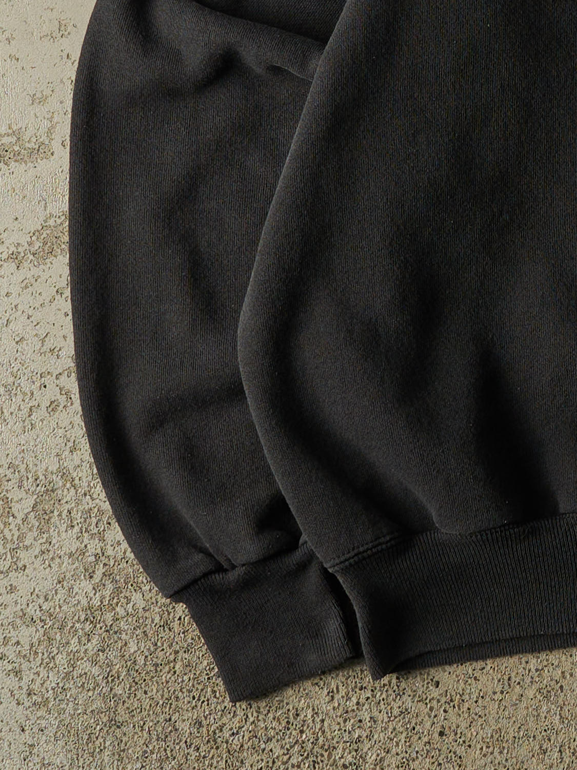 Vintage 90s Faded Black Blank Crewneck (M)