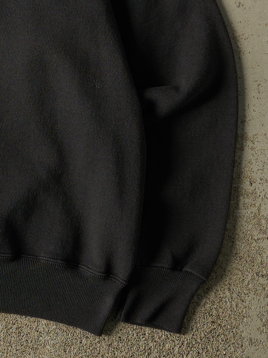 Vintage 90s Faded Black Blank Crewneck (M)