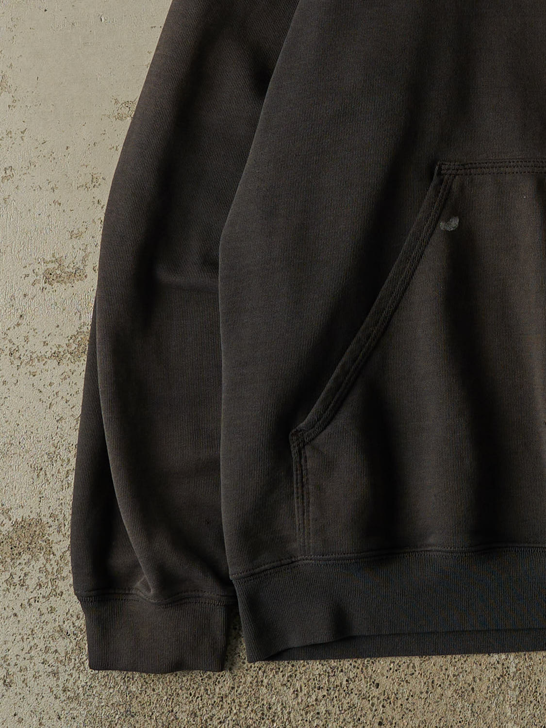 Vintage Y2K Sun Faded Black Carhartt Hoodie (XL)