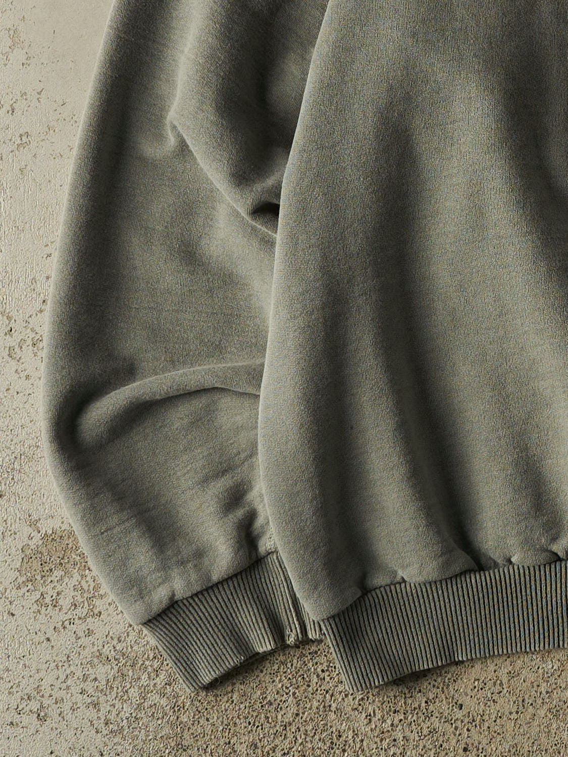 Vintage 90s Washed Green Wind River Embroidered Crewneck (XXL)