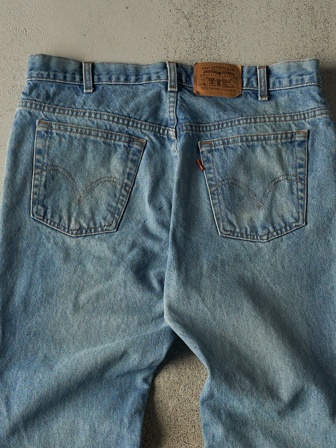 Vintage 80s Light Wash Levi's Orange Tab Jeans (35x32)