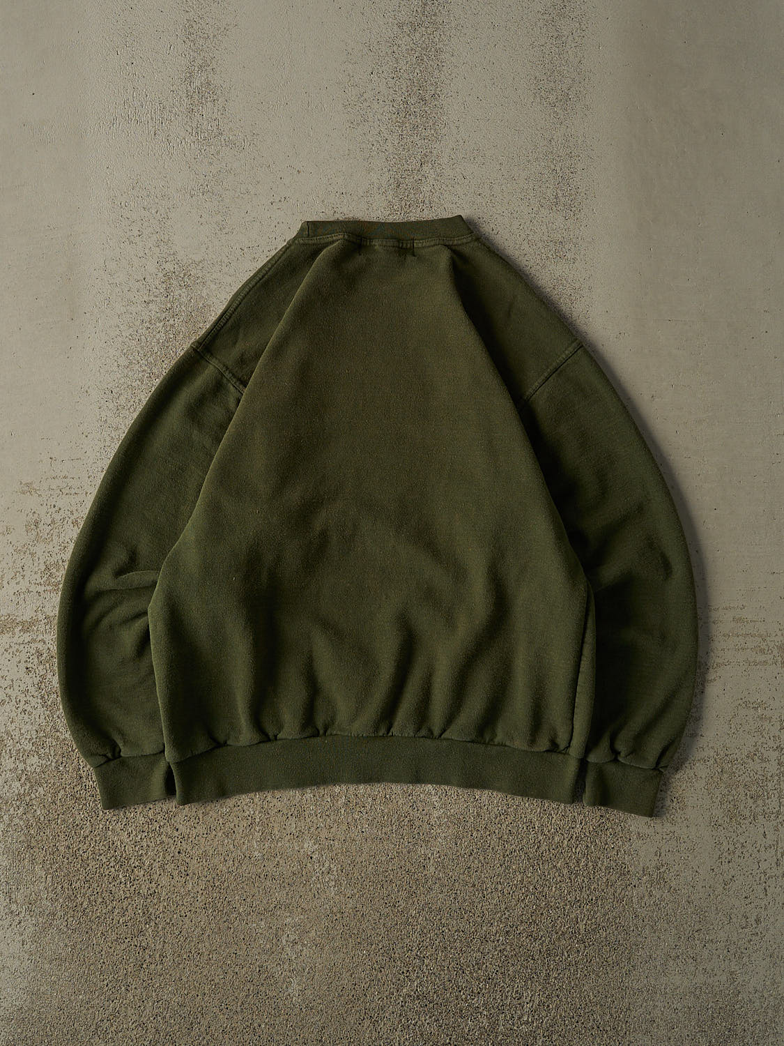 Vintage 90s Sun Faded Green Wind River Embroidered Crewneck (M/L)