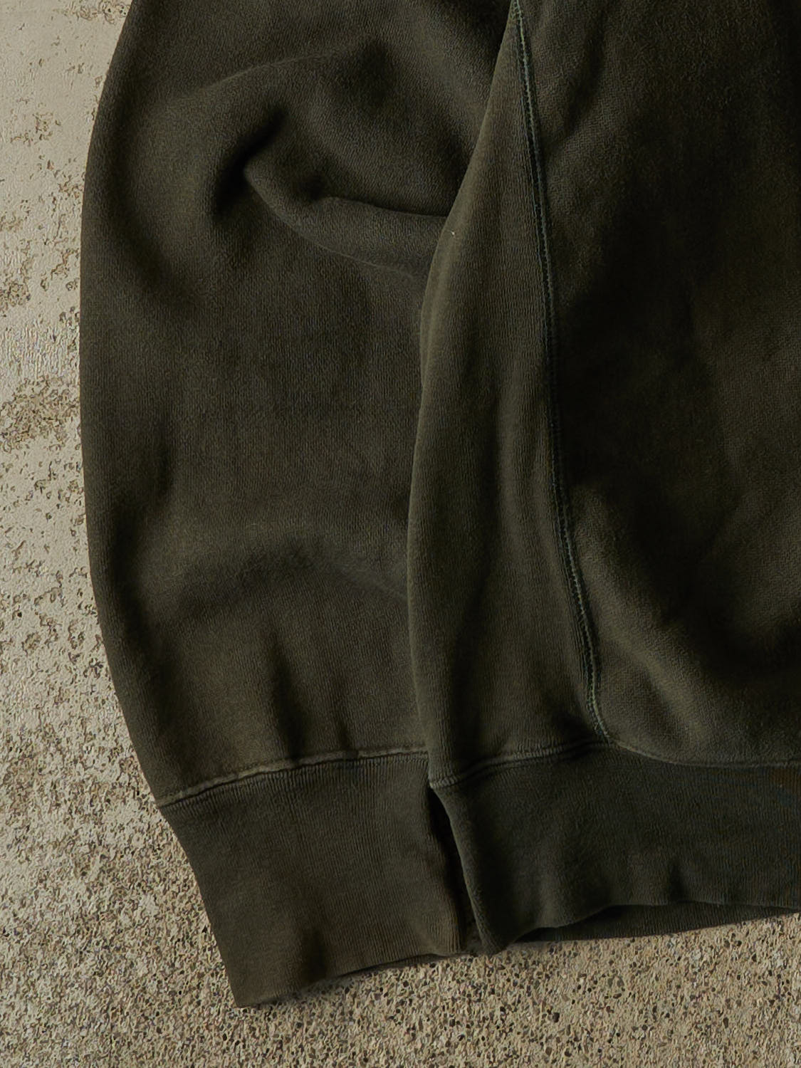 Vintage 90s Sun Faded Green Michigan State University Embroidered Crewneck (L)