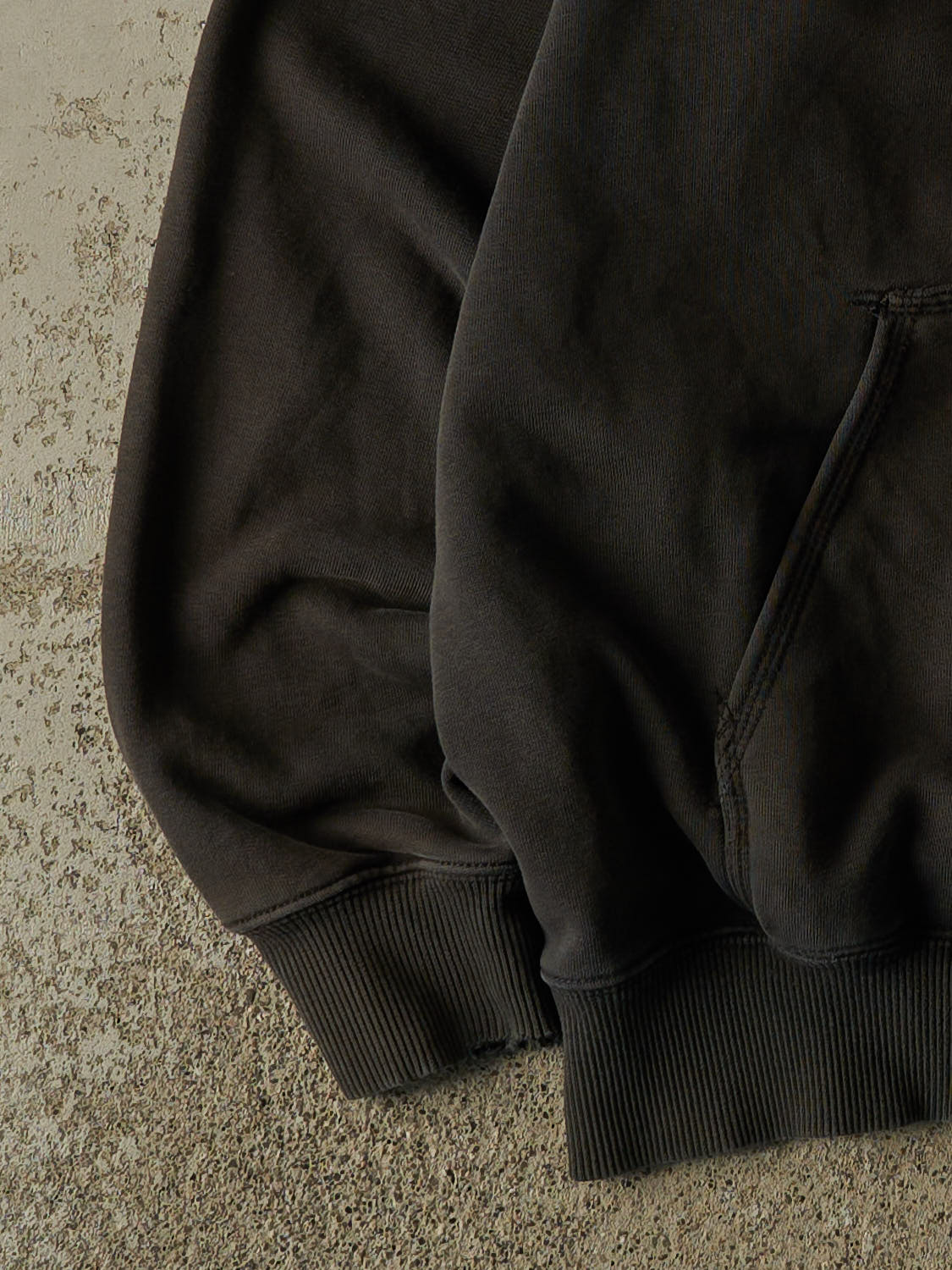 Vintage Y2K Sun Faded Black Carhartt Zip Up Hoodie (XL/XXL)