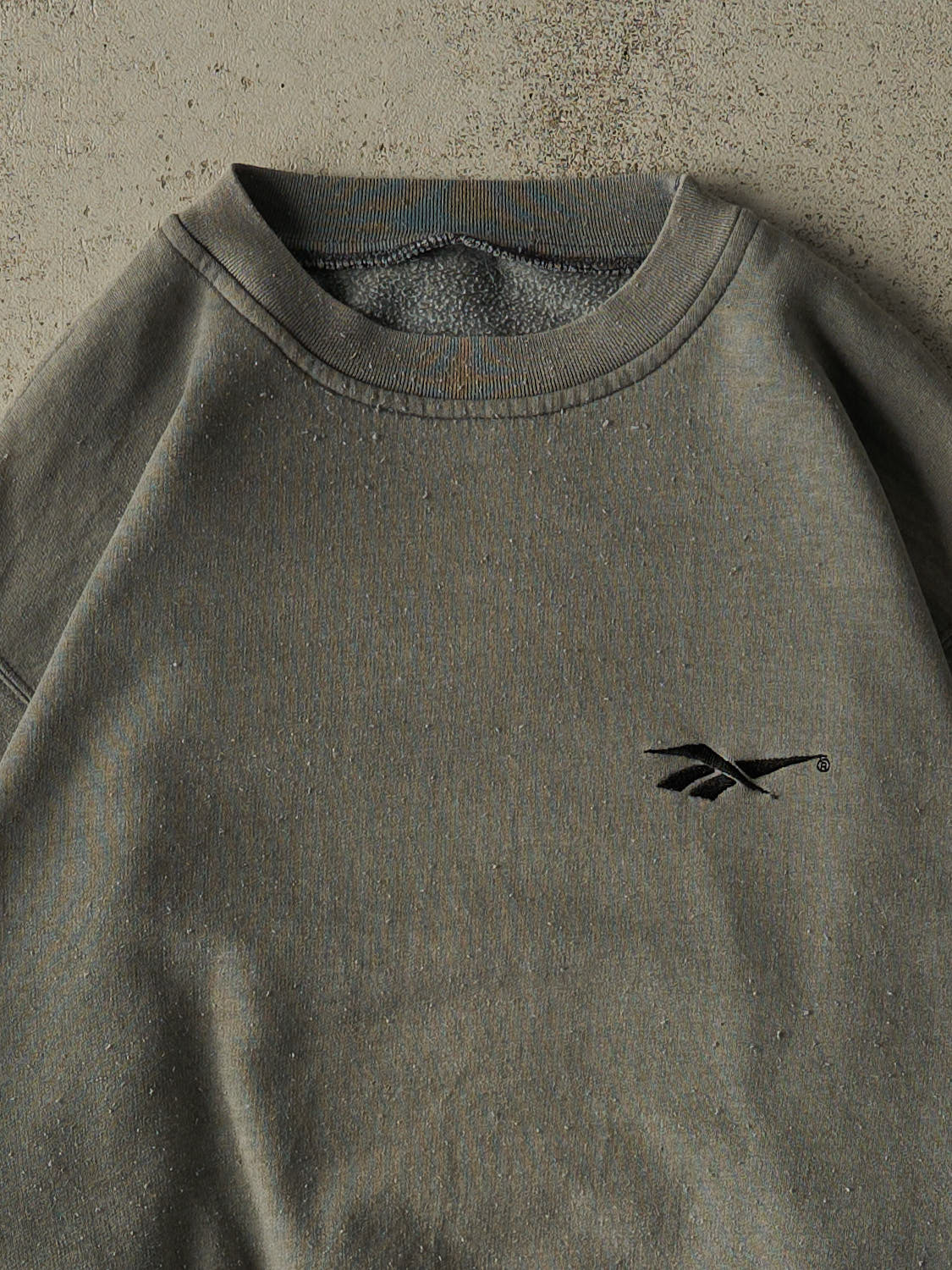 Vintage 90s Sun Faded Green Reebok Embroidered Crewneck (XL)