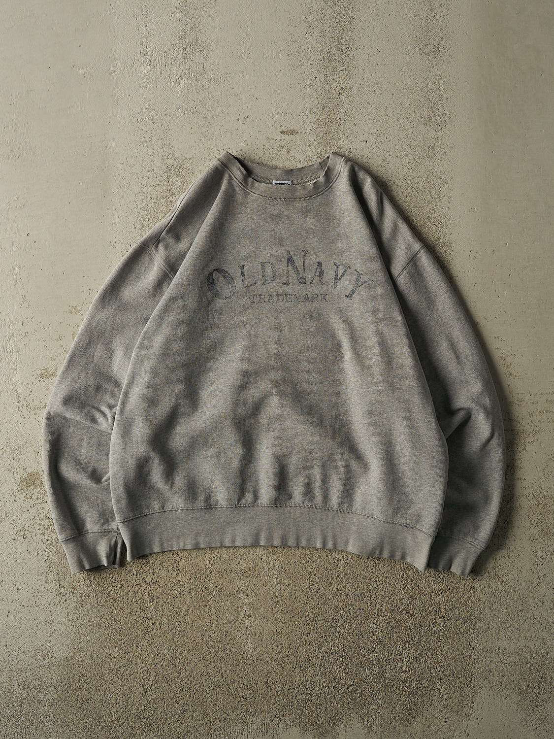 Vintage 90s Grey Old Navy Logo Crewneck (L/XL)