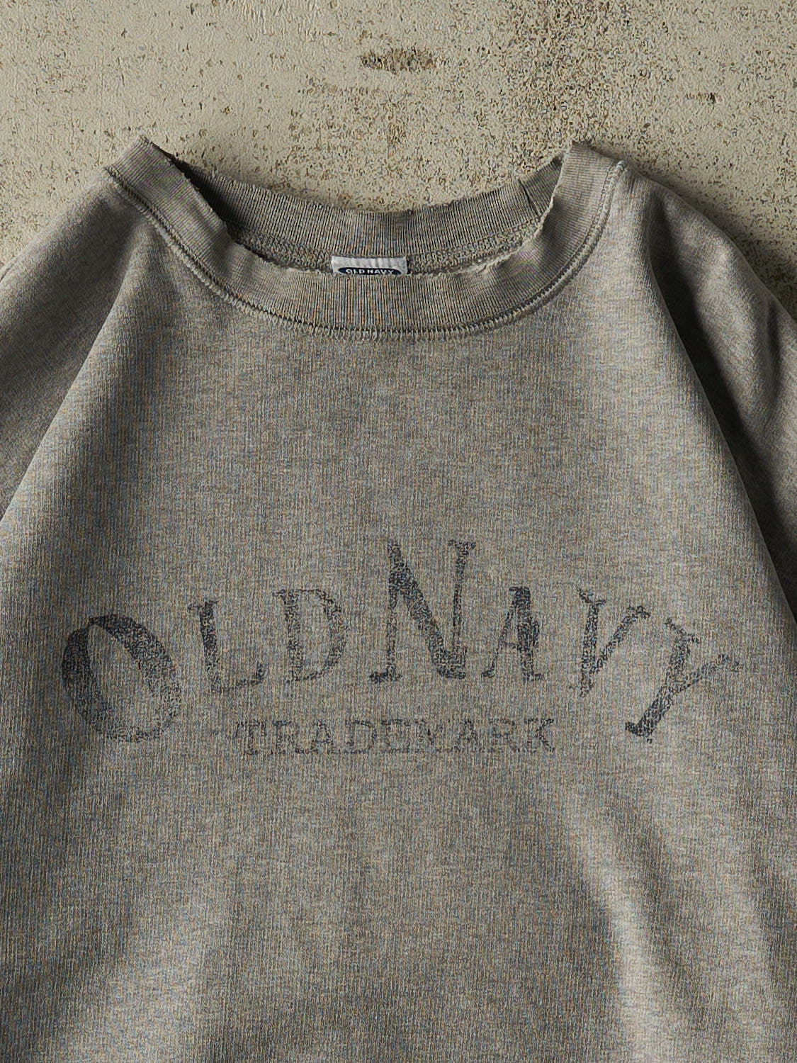 Vintage 90s Grey Old Navy Logo Crewneck (L/XL)