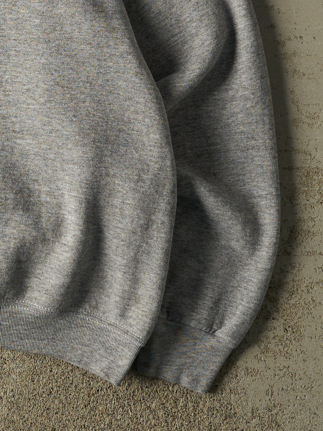 Vintage 90s Grey Wilson Embroidered Crewneck (L/XL)