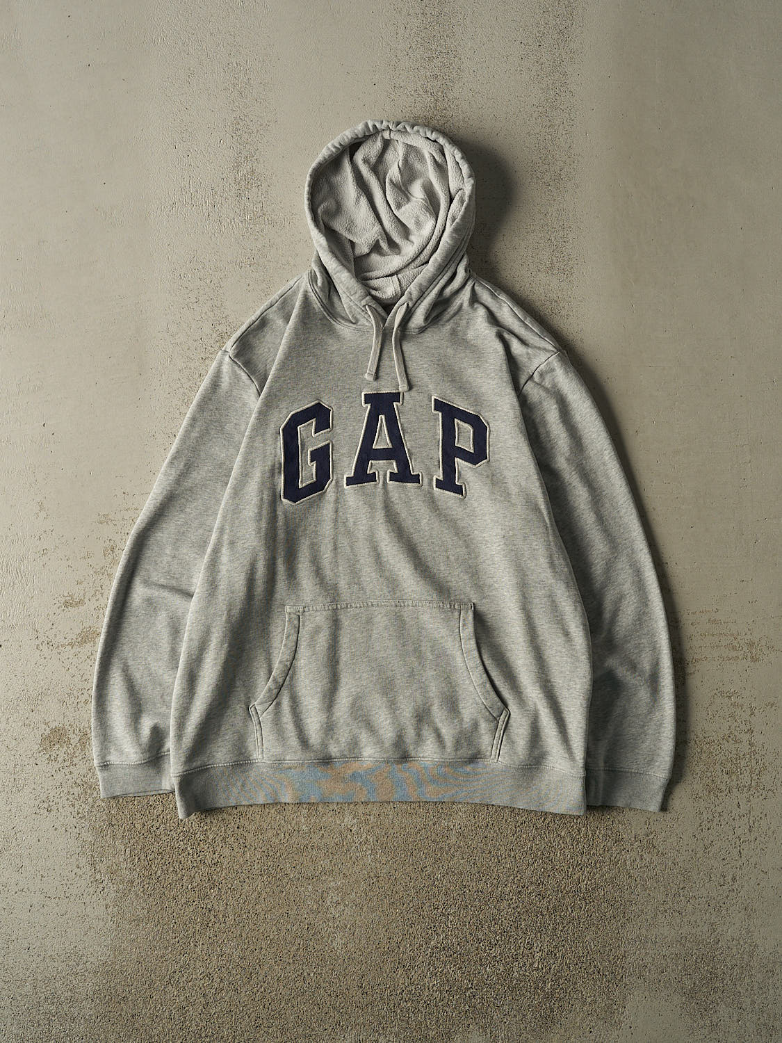 Vintage Y2K Heather Grey Gap Embroidered Hoodie (XL/XXL)