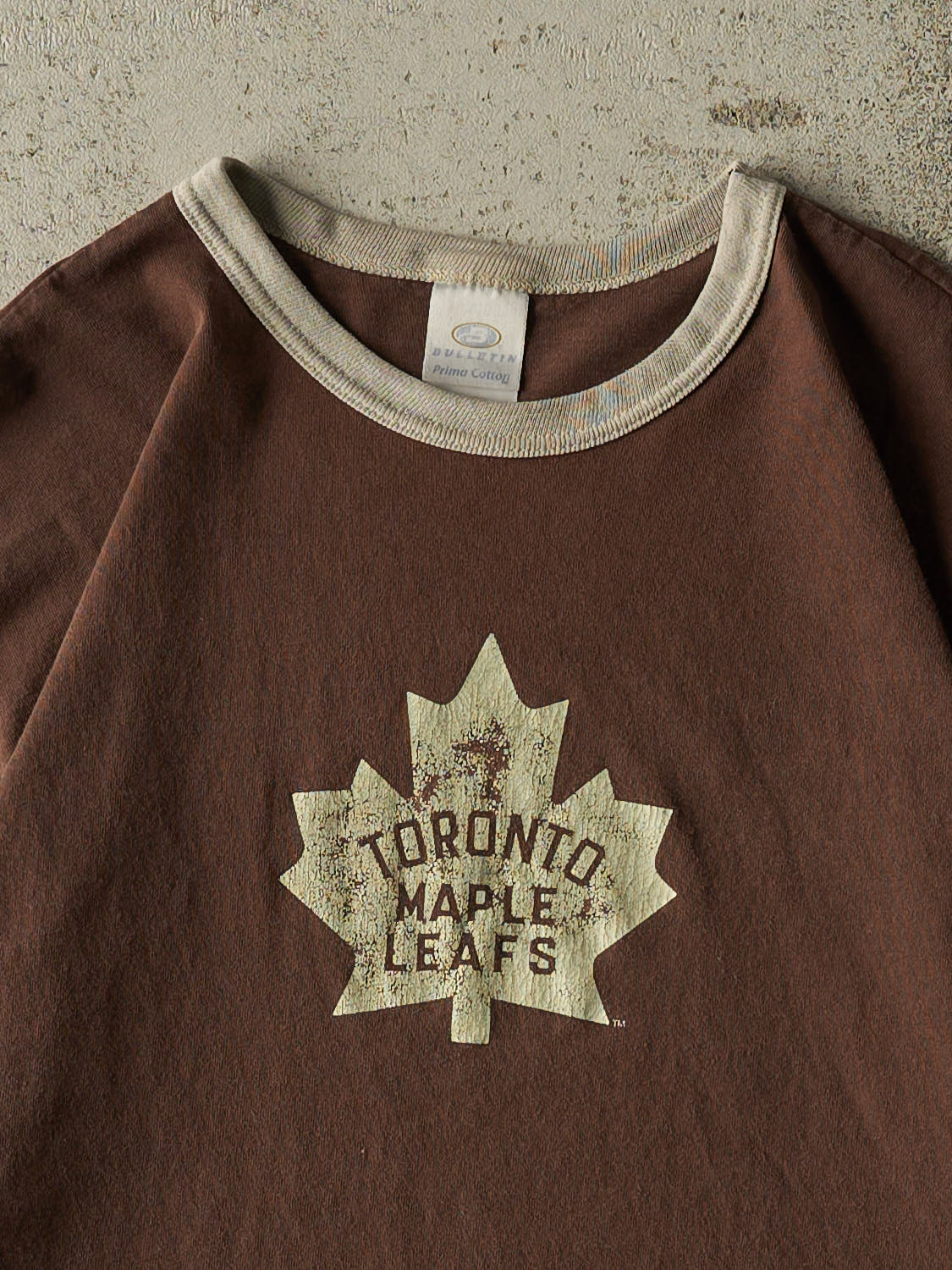 Vintage Y2K Brown Toronto Maple Leafs Ringer Tee (L/XL)