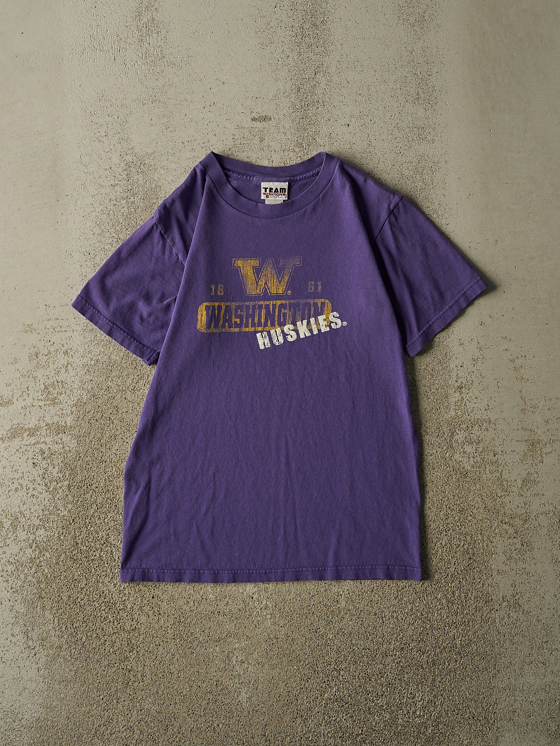 Vintage Y2K Purple University Of Washington Huskies Tee (S/M)
