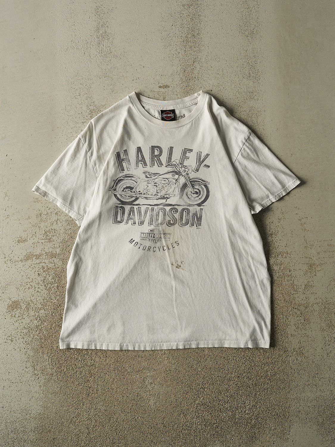16' Beige Harley Davidson Prince George BC Tee (L/XL)