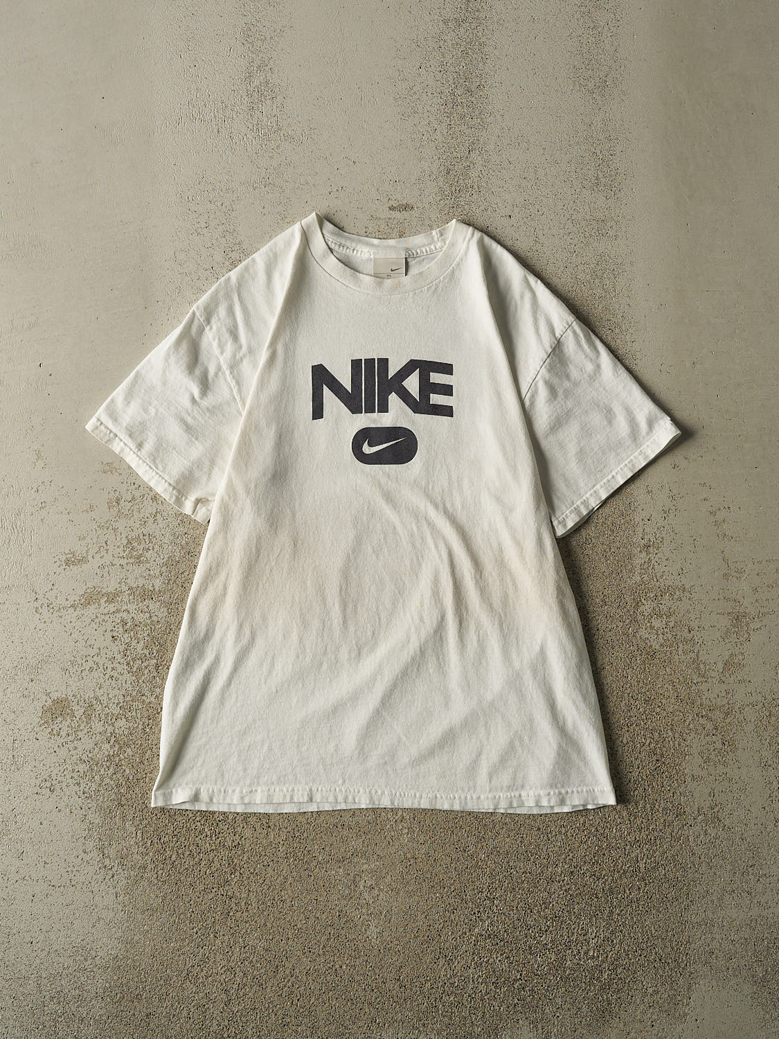 Vintage Y2K White Nike Logo Tee (L)