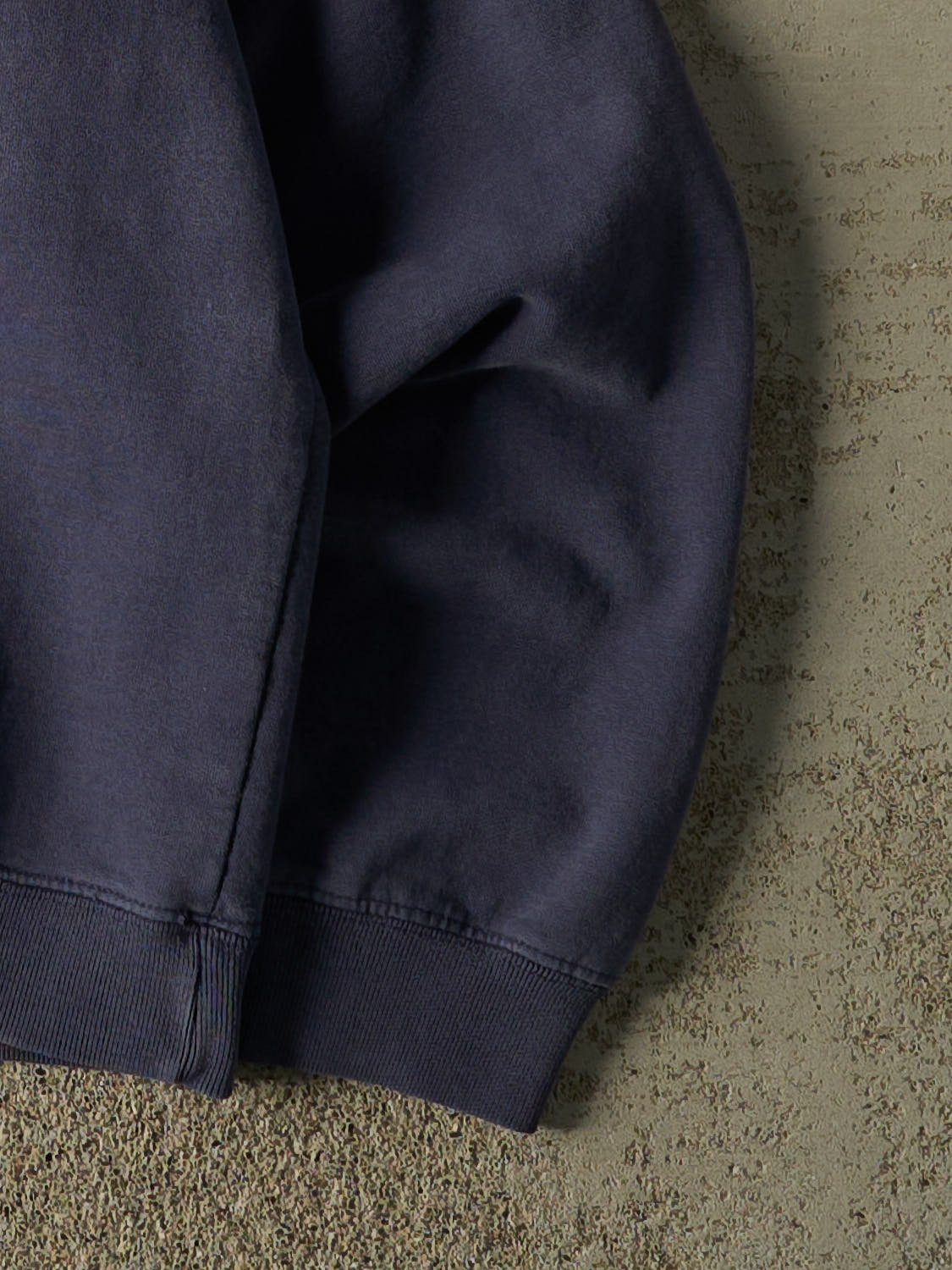 Vintage Y2K Faded Navy Old Navy Logo Crewneck (M/L)