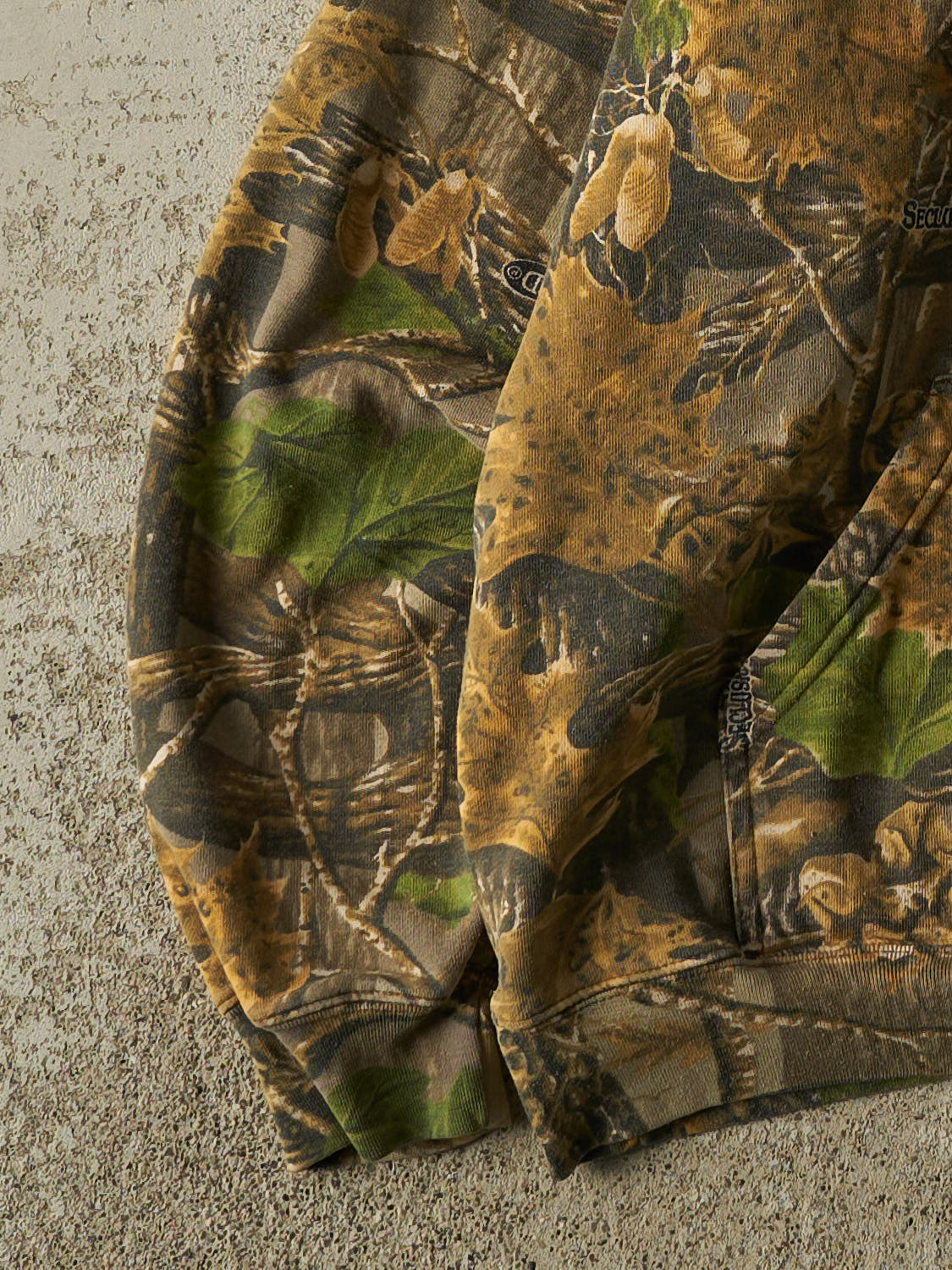 Vintage Y2K Camo Cabela's Embroidered Hoodie (L/XL)