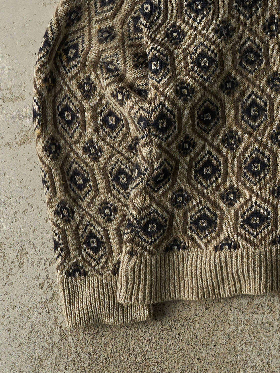 Vintage 90s Beige Patterned Knit (M)