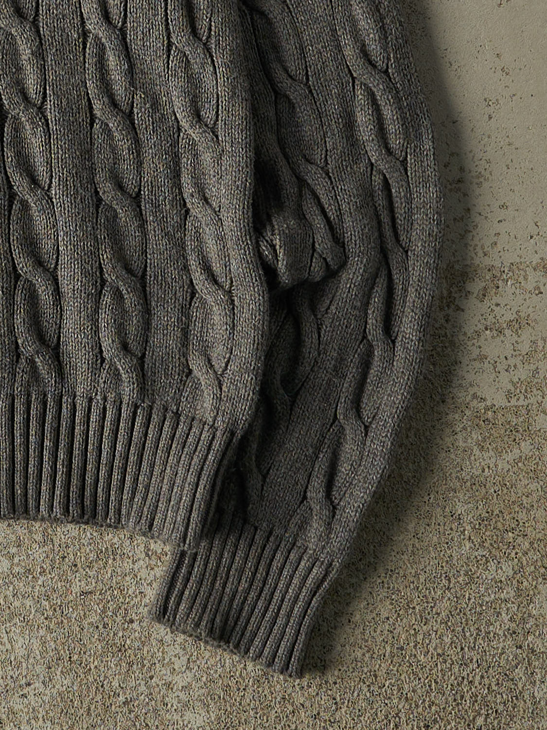 Vintage Y2K Grey Polo Cable Knit (S/M)