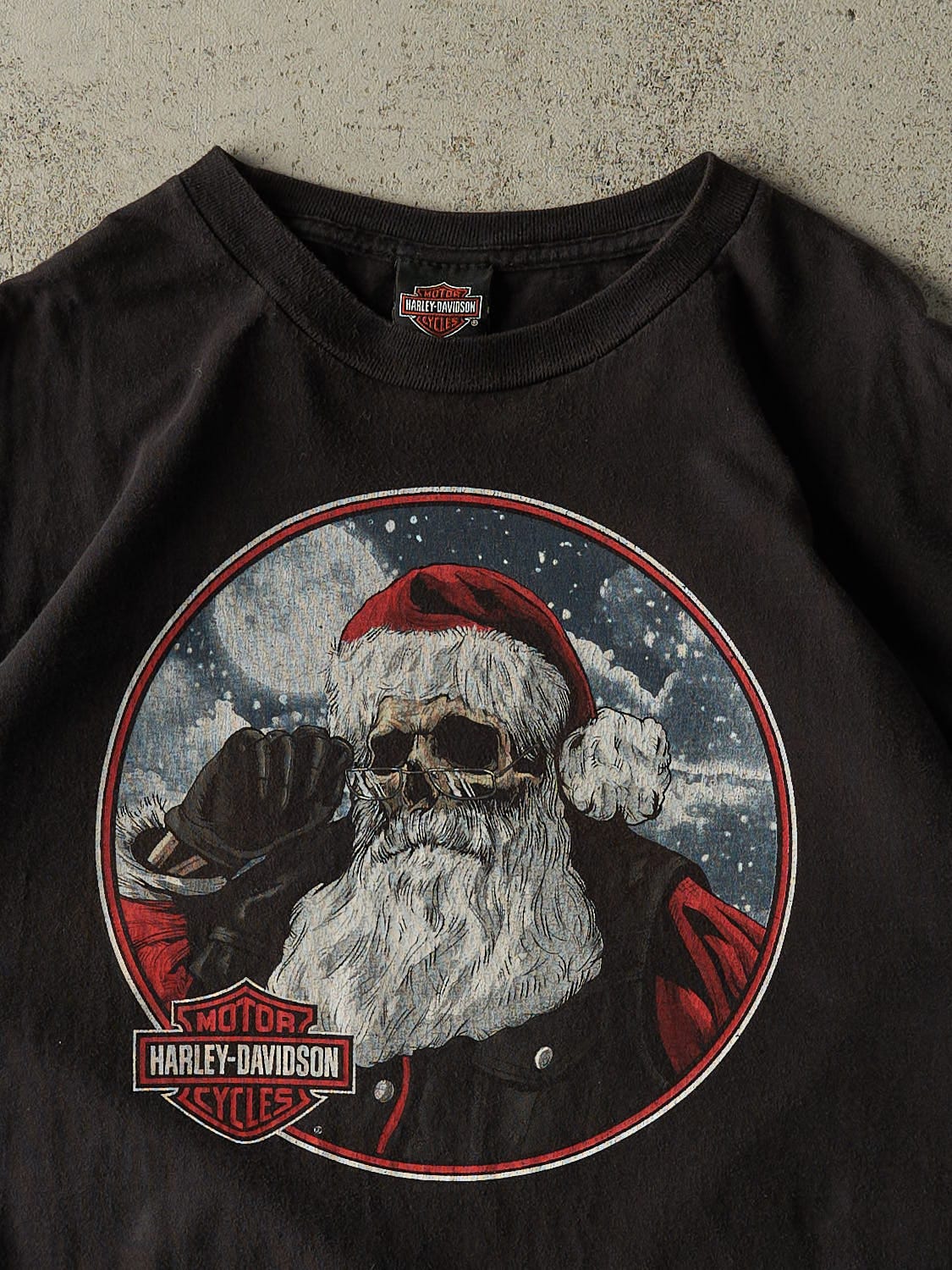 Vintage 21' Black Harley Davidson Santa Tee (L/XL)