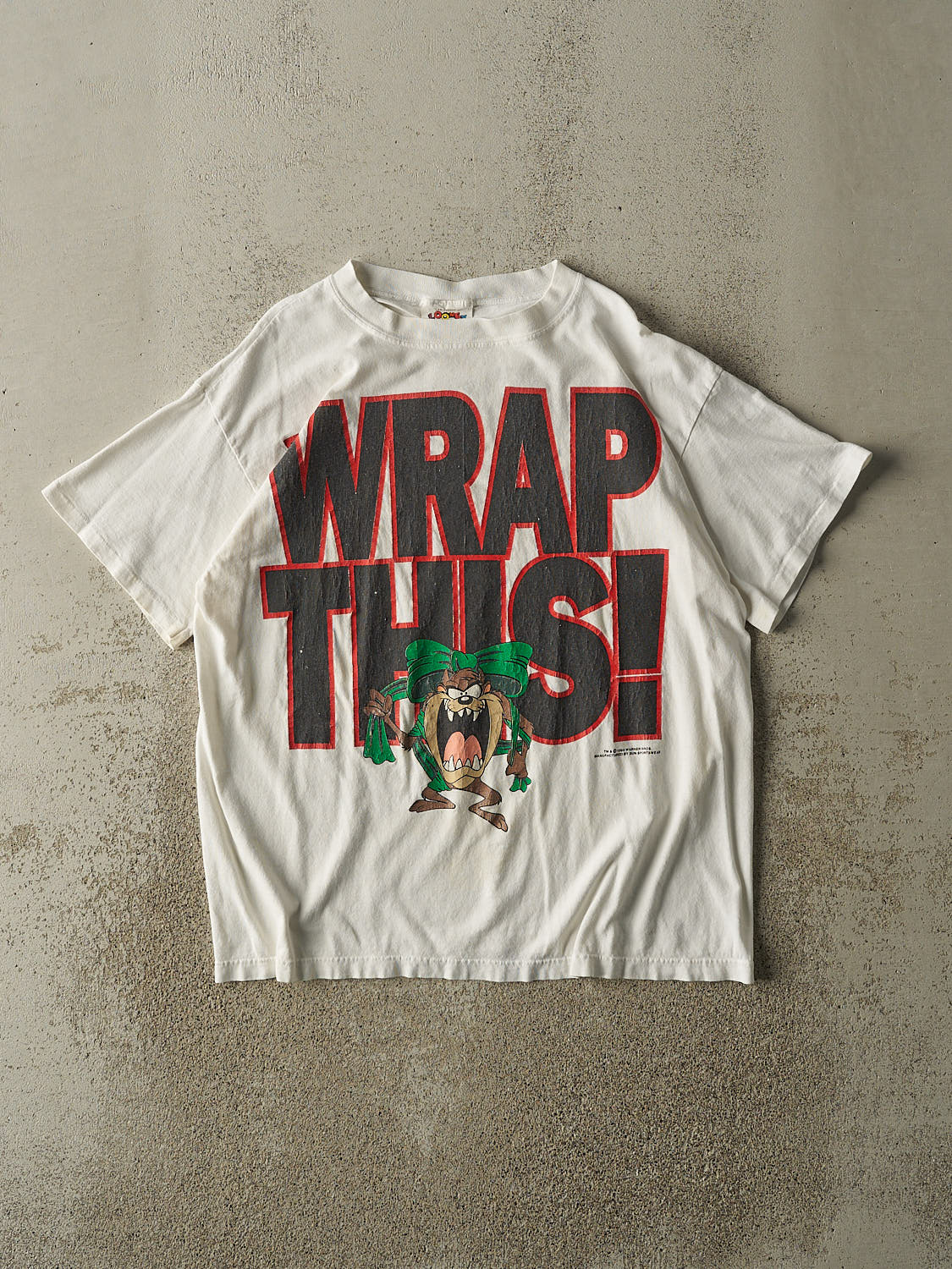 Vintage 94' White Looney Tunes "Wrap This" Tee (M/L)