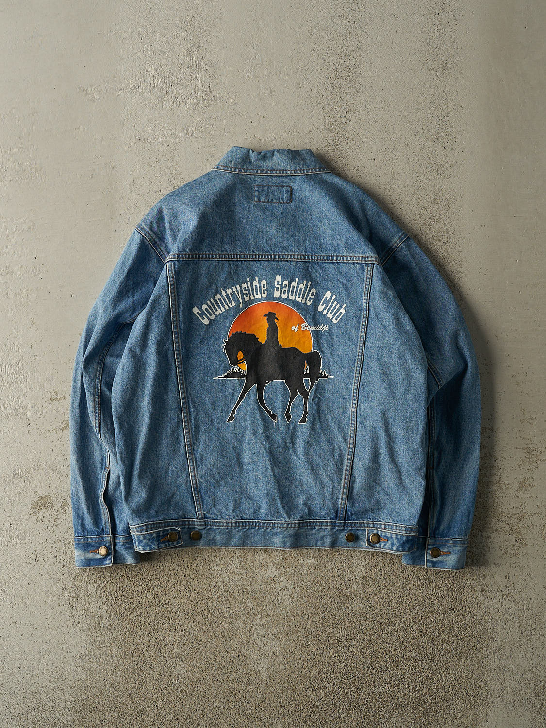 Vintage 90s Light Wash Countryside Saddle Club Denim Jacket (M)