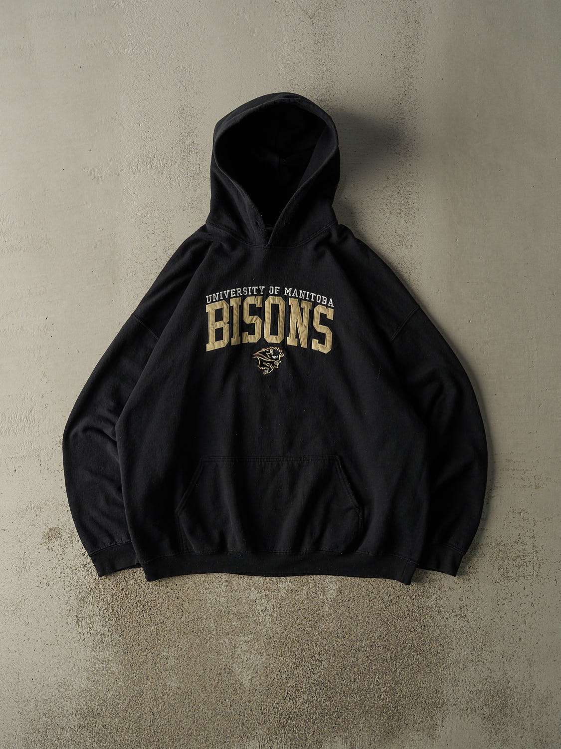 Vintage 90s Black University of Manitoba Bisons Hoodie (XL)