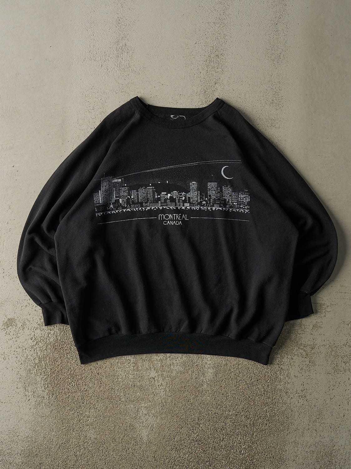 Vintage 80s Black Montreal Canada Crewneck (XL)