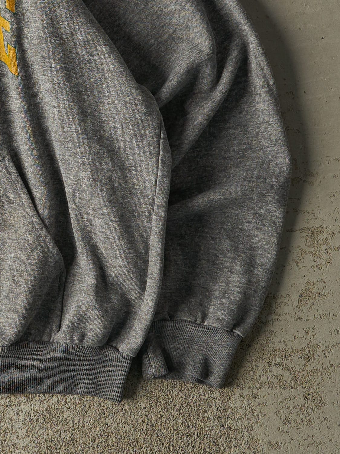 Vintage 90s Grey University of Sherbrooke Hoodie (M/L)